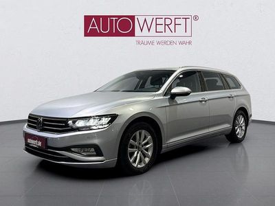 Silber Gebraucht 2023 VW Passat Business Kombi | 28.490 € (Fairer Preis)