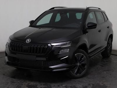 Neu Skoda Karoq SportLine 150 PS (110 kW) 2025 Schwarz, magic schwarz (1z) SUV
