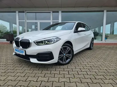 Gebraucht BMW 118 Sport Line 136 PS (100 kW) 2023 Weiß Kleinwagen