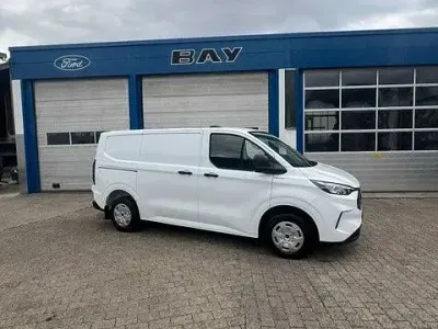 Gebraucht Ford Transit Custom Trend 110 PS (80 kW) 2025 Weiß Van / Kleinbus