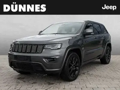 Second-hand Jeep Grand Cherokee Limited 250 CP (183 kW) 2017 Gri SUV