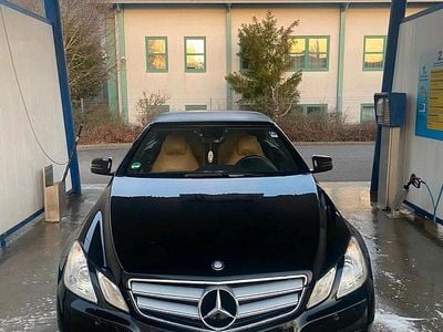 Mercedes E200