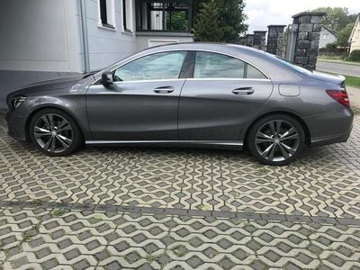 Mercedes CLA180