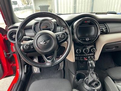 Gebraucht Mini Cooper 116 PS (85 kW) 2016 Rot Kleinwagen