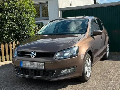 Gebraucht VW Polo Life 90 PS (66 kW) 2013 Braun Kleinwagen