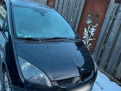 Gebraucht Mitsubishi Colt 95 PS (69 kW) 2009 Schwarz Kombi