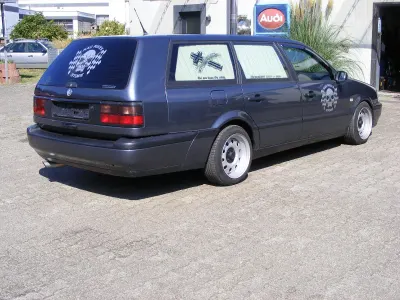 Gebraucht VW Passat 90 PS (66 kW) 1995 Blau Kombi
