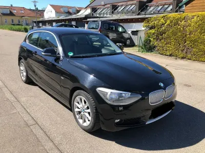 Second-hand BMW 116 Sport Line 136 CP (100 kW) 2012 Negru Hatchback