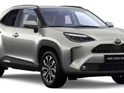 Neu Toyota Yaris Cross 131 PS (96 kW) 2025 Shimmering silver metallic SUV