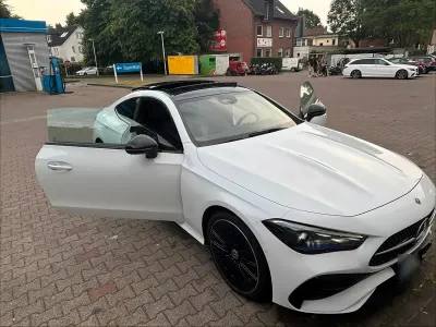Gebraucht Mercedes CLE200 2024 Weiß Coupé