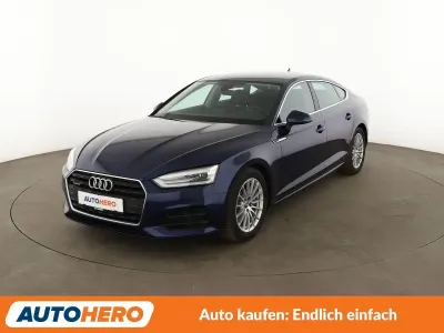 Gebraucht Audi A5 Sportback Comfort 190 PS (139 kW) 2019 Blau Kleinwagen