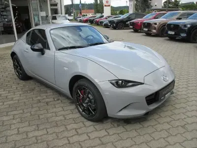 Neu Mazda MX5 Homura-Line 132 PS (97 kW) 2026 Aero gray m Cabrio