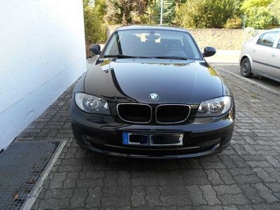 gebraucht BMW 116 i Einser - Advantage 2.0 schwarz TÜV NEU 11/2025!!!