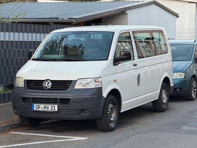 Usata VW Caravelle 102 CV (75 kW) 2007 Bianco Furgone