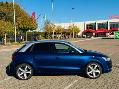 Gebraucht Audi A1 Sportback Sport 116 PS (85 kW) 2015 Silber Kleinwagen