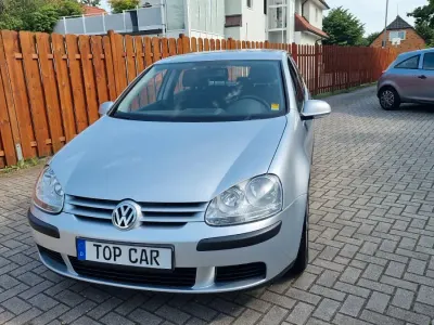 Gebraucht VW Golf IV Trendline 75 PS (55 kW) 2005 Reflexsilber metallic Limousine