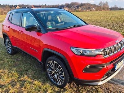 Gebraucht Jeep Compass Limited 131 PS (96 kW) 2023 Rot SUV