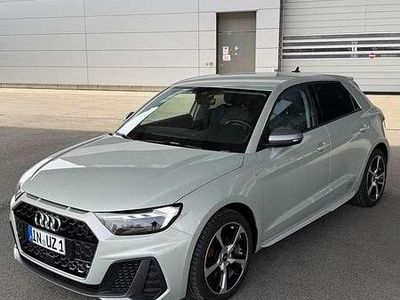 Gebraucht Audi A1 S-Line 207 PS (152 kW) 2025 Grau SUV