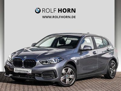 Grau Gebraucht 2023 BMW 118 Advantage Kleinwagen | 23.320 € (Fairer Preis)