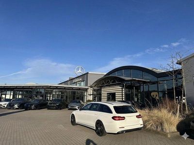 Gebraucht Mercedes E200 150 PS (110 kW) 2016 Weiß Kombi