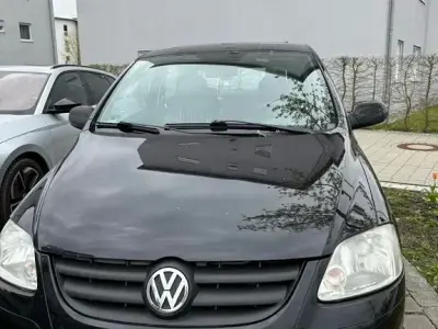 Second-hand VW Fox 75 CP (55 kW) 2006 Negru Hatchback