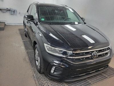 Second-hand VW T-Roc R-line 150 CP (110 kW) 2023 Negru SUV