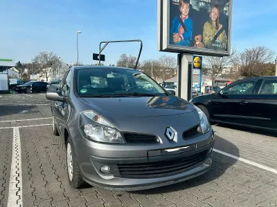 Gebraucht Renault Clio III 112 PS (82 kW) 2008 Grau Limousine