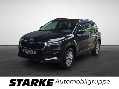 Neu Skoda Karoq Selection 150 PS (110 kW) 2026 Schwarzmagic perleffekt SUV