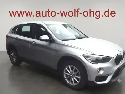 Gebraucht BMW X1 Advantage 192 PS (141 kW) 2016 Silber SUV