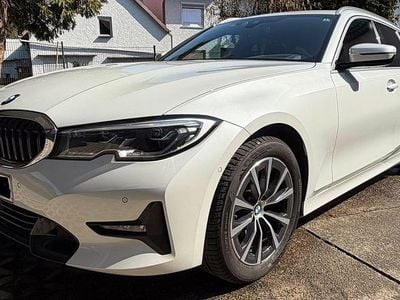 Gebraucht BMW 320 Sport Line 190 PS (139 kW) 2021 Weiß Kombi