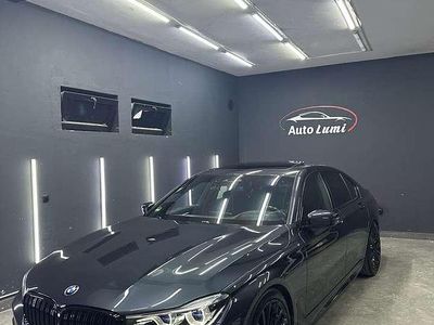 Grau Gebraucht 2018 BMW 750 Sport Line Limousine | 40.500 € (Teuer)