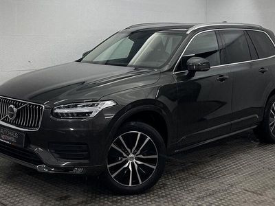 Gebraucht Volvo XC90 Pro 235 PS (172 kW) 2021 Pine grey (metallic) SUV