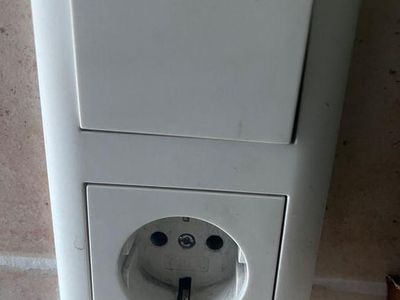 Grau Gebraucht 2021 VW Arteon Elegance Limousine | 31.300 € (Etwas zu teuer)