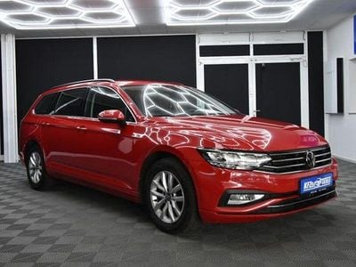 Usata VW Passat Business 122 CV (89 kW) 2021 Rosso Station wagon