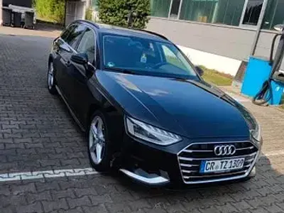 Gebraucht Audi A4 Advanced 136 PS (100 kW) 2019 Schwarz Kombi