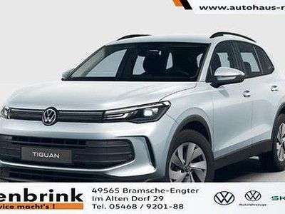 Neu VW Tiguan 131 PS (96 kW) 2025 Oyster silver metallic SUV