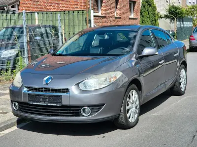 Gebraucht Renault Fluence 140 PS (102 kW) 2010 Grau Limousine