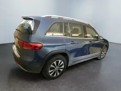 Gebraucht Mercedes GLB200 150 PS (110 kW) 2023 Blau SUV