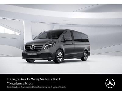 Grau Gebraucht 2022 Mercedes V220 Van / Kleinbus | 47.380 € (Etwas zu teuer)