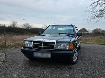 Gebraucht Mercedes 190 108 PS (79 kW) 1992 Blau Limousine