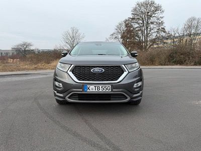 Grau Gebraucht 2018 Ford Edge Vignale SUV | 18.750 € (Fairer Preis)