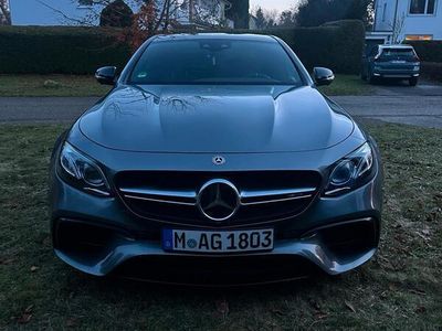 Mercedes E63S AMG