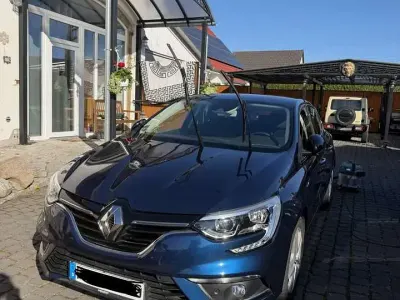 Gebraucht Renault Mégane IV LIMITED 140 PS (102 kW) 2020 Kleinwagen