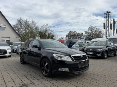 Gebraucht Skoda Octavia Sport 160 PS (117 kW) 2012 Schwarz Kombi