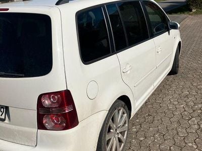 Gebraucht VW Touran Trendline 140 PS (102 kW) 2007 Weiß Van / Kleinbus
