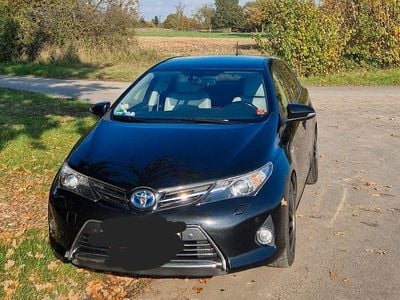 Toyota Auris Hybrid