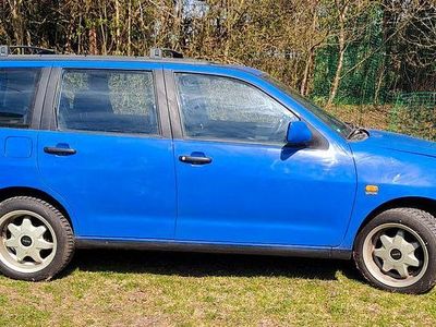 Usata Seat Cordoba 75 CV (55 kW) 1998 Blu Station wagon