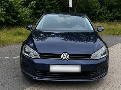 Gebraucht VW Golf VII Comfortline 86 PS (63 kW) 2013 Blau Limousine