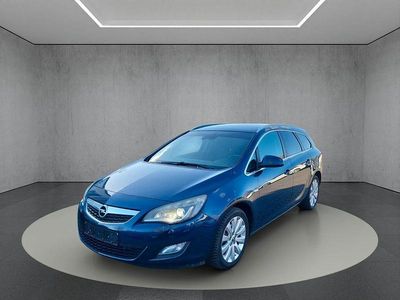 Gebraucht Opel Astra Innovation 160 PS (117 kW) 2011 Blau Kombi