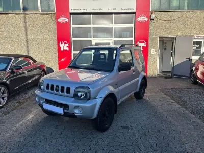 Usata Suzuki Jimny 82 CV (60 kW) 2004 Argento SUV